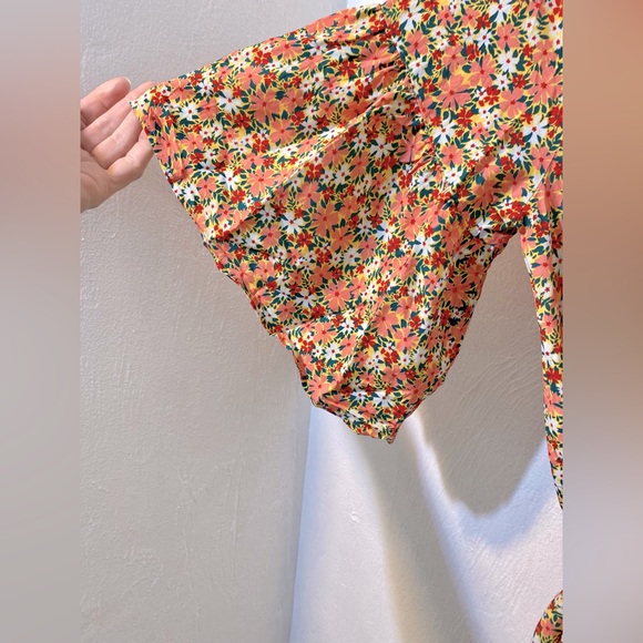 NWT Anthropologie x Maaji -Maxi kimono floral dress with ruffle skirt. Size M - Picture 10 of 12